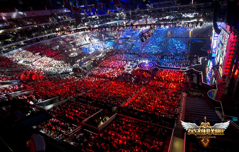 HLE轻取胜者组开门红：Viper零死亡超神发挥，团队配合完美掌控全局